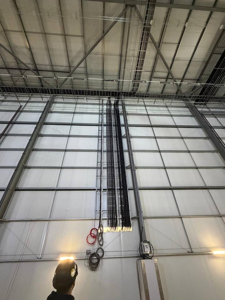 Project Vanilla: Main cable risers from the high-level containment