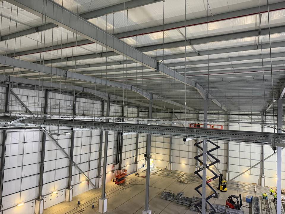 Project Vanilla: Cable tray runs on suspension rods