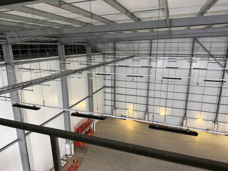 Project Vanilla: New high-bay lighting rows